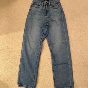 Uniqlo High-Rise Boyfriend Jeans